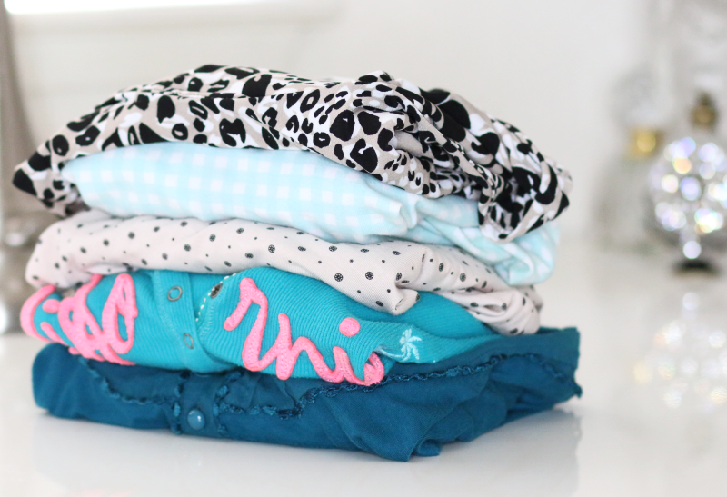 Laundry Routine: How I Keep My Clothes Looking New