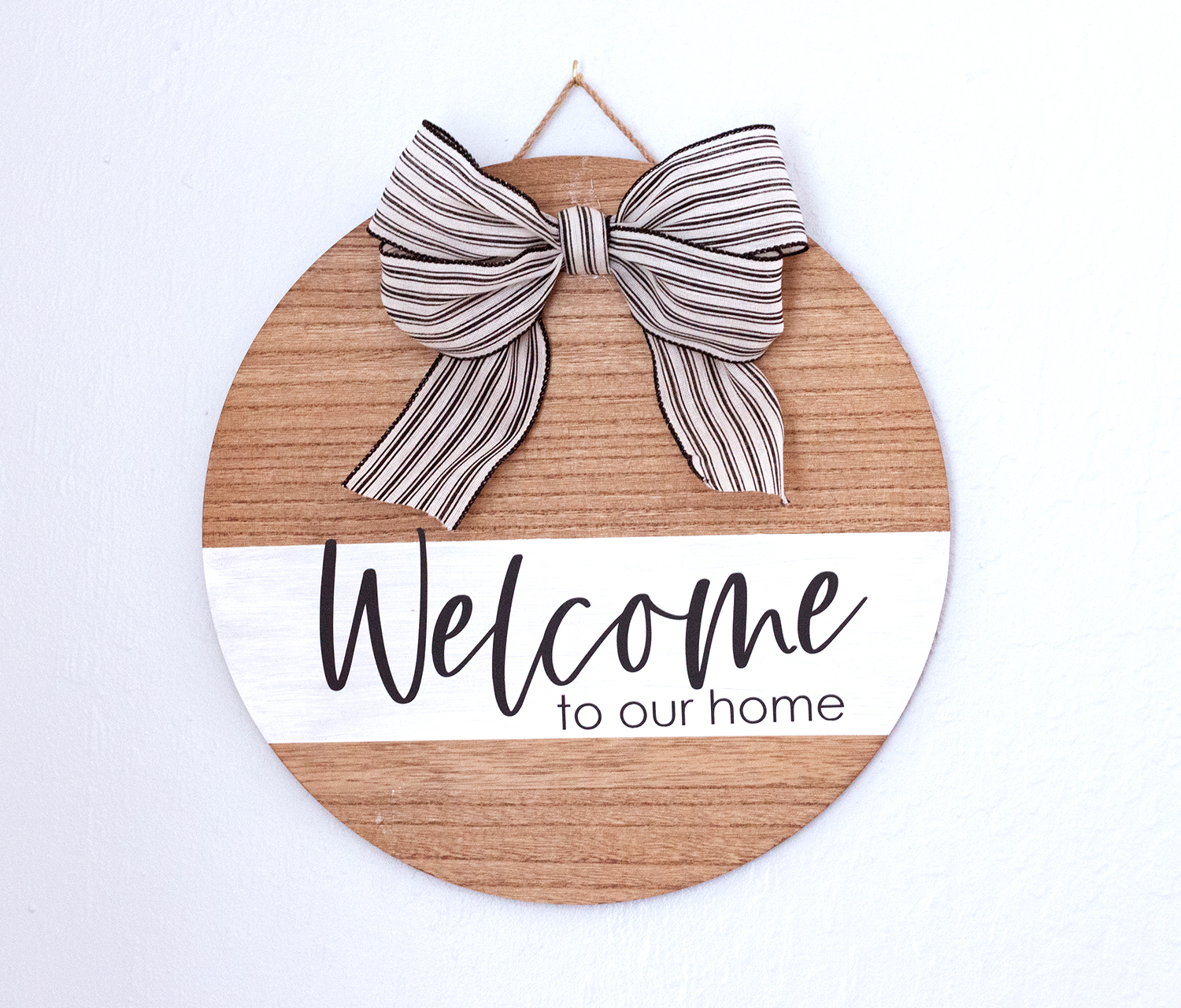 DIY Welcome Sign Project + Printable Instructions